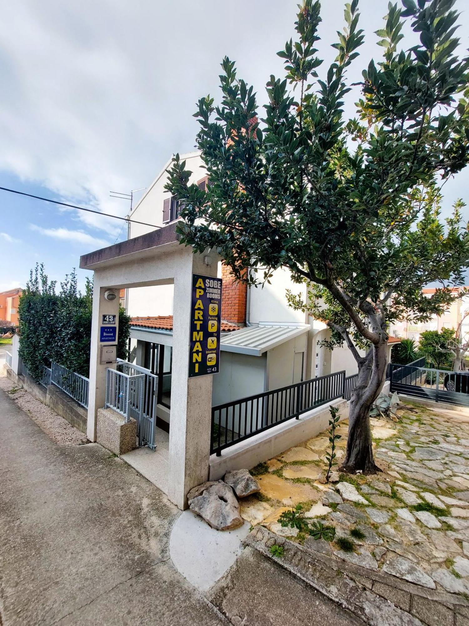 Apartmani Markoc Vodice Kültér fotó