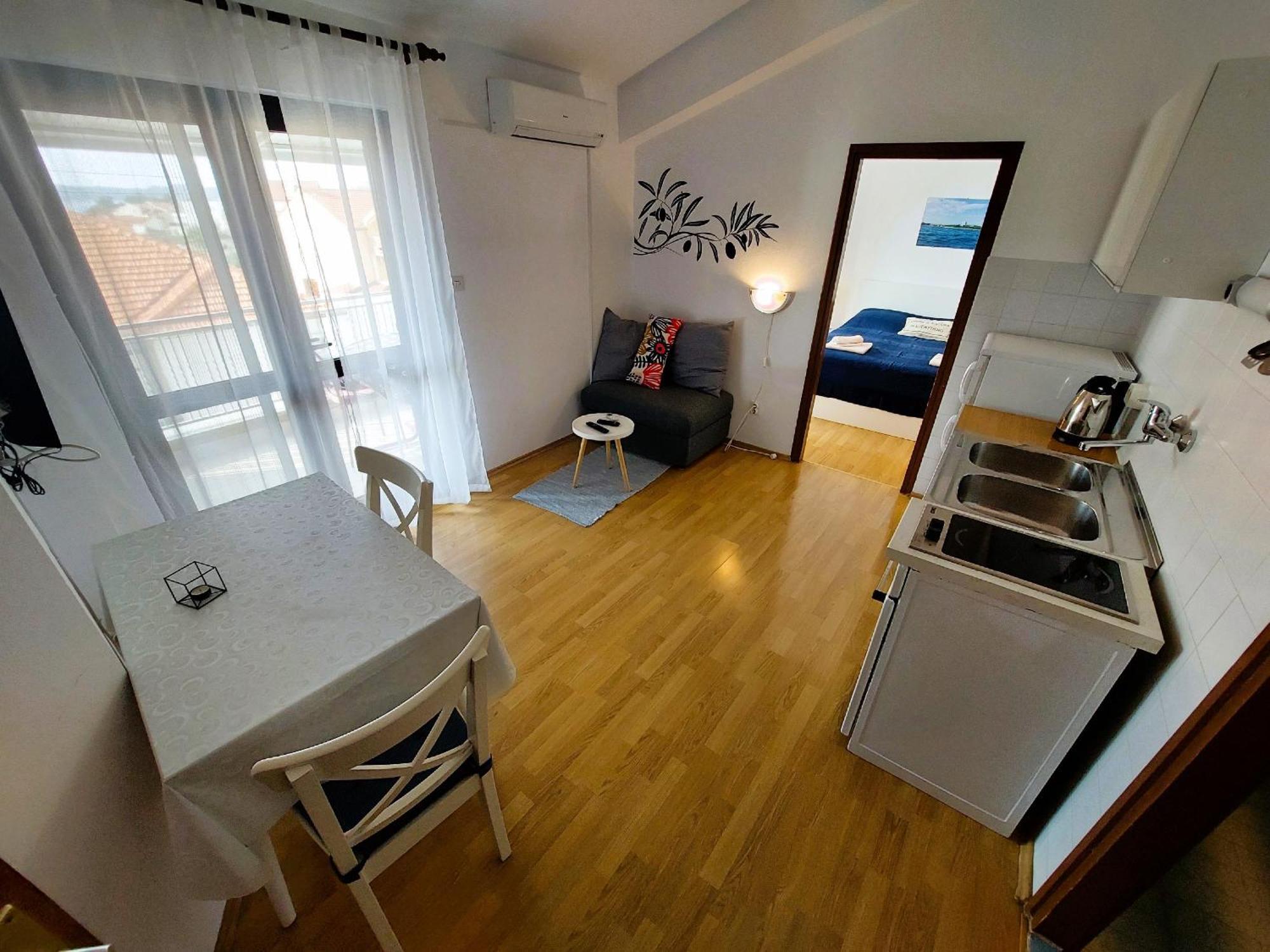Apartmani Markoc Vodice Kültér fotó